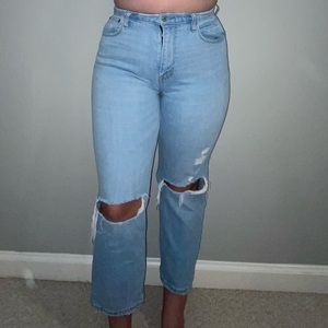 ABERCROMBIE & FITCH CURVE LOVE High Rise Mom Jeans